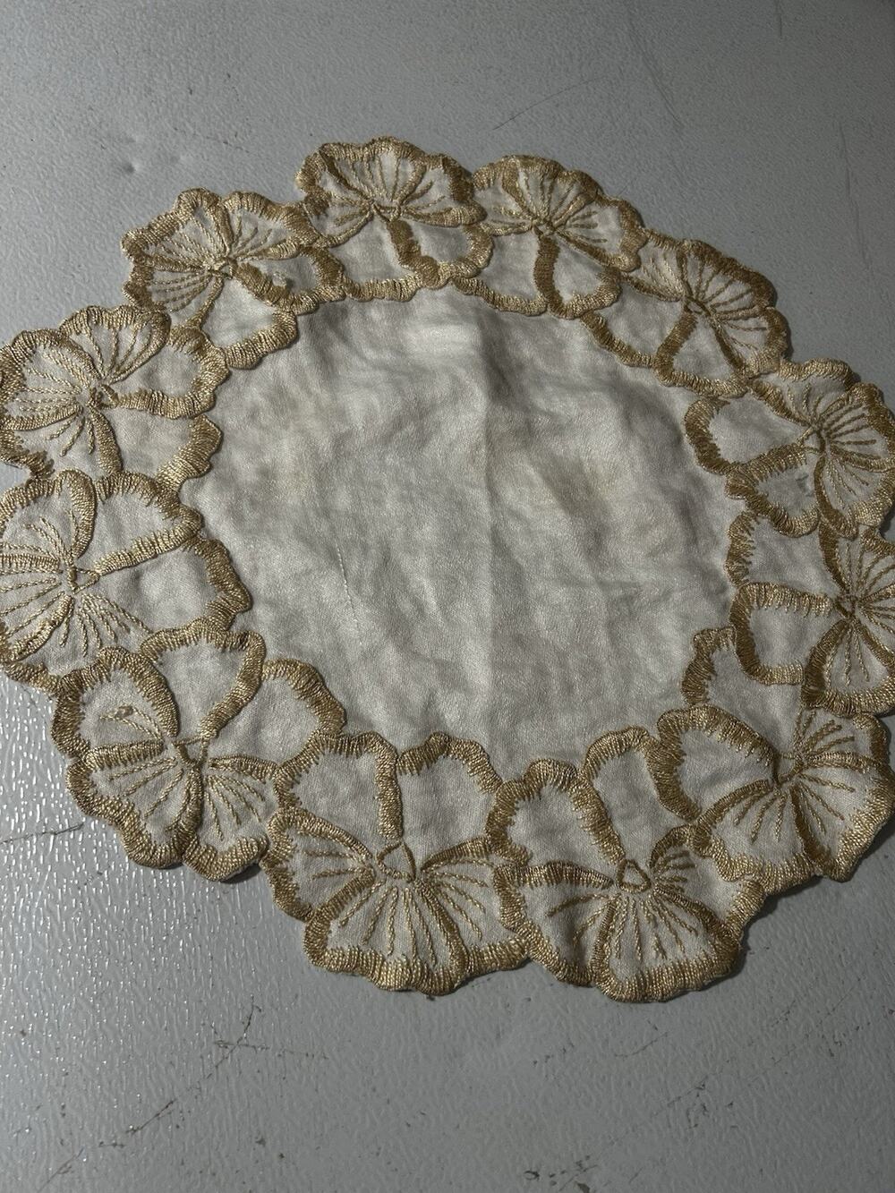 Round White & Beige Floral Embroidered Cloth Doily, 12 in, Lace Edge